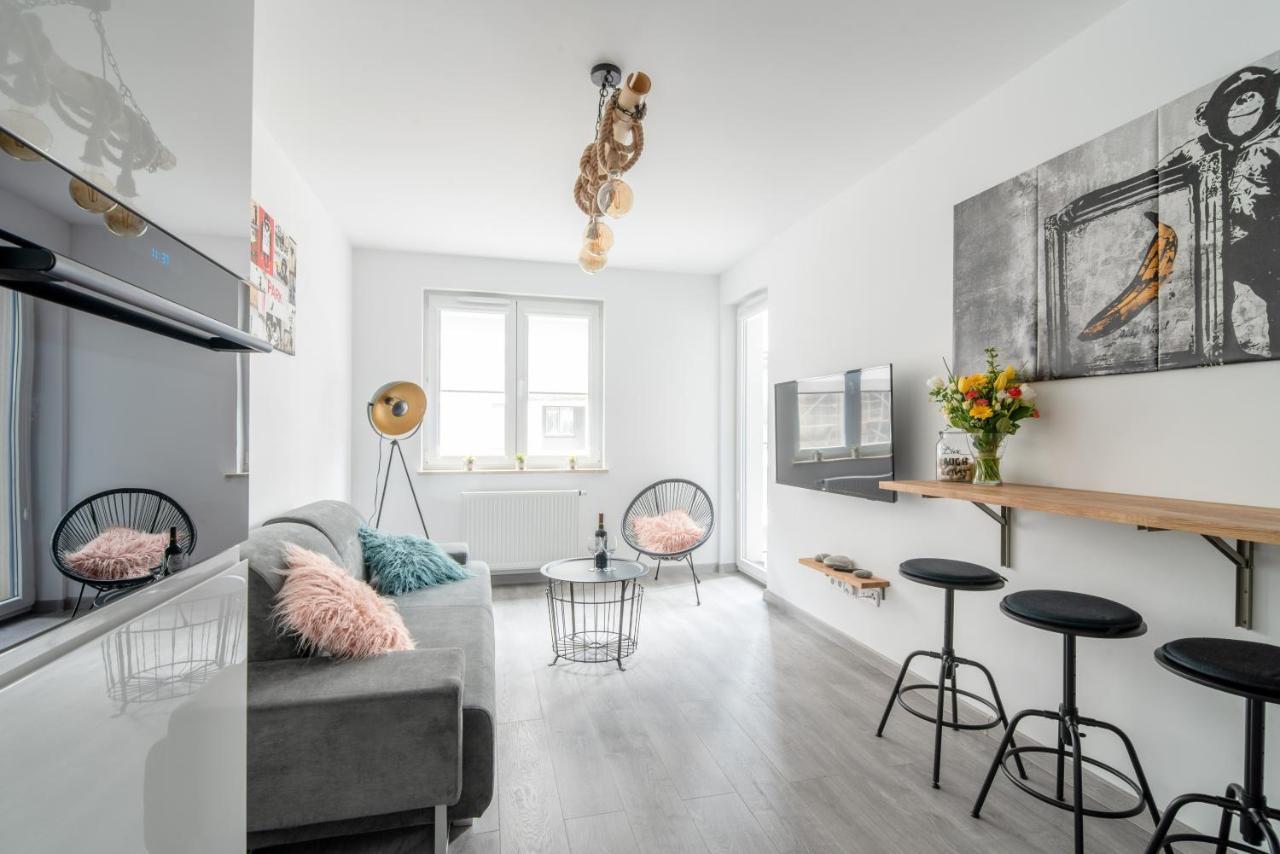 Unique Apt Eve - Free Garage Krasków Eksteriør bilde